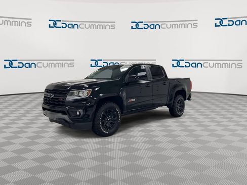 Used 2022 Chevrolet Colorado Z71 w/ Z71 Midnight Edition AWD/4WD image 4