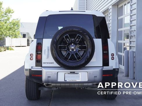 Used 2025 Land Rover Defender 110 S AWD/4WD image 6