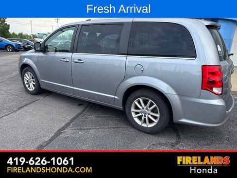 Used 2018 Dodge Grand Caravan SXT FWD image 10