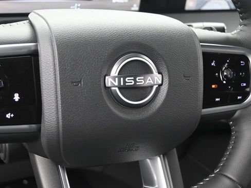 New 2026 Nissan Armada SL w/ Captain's Chari Seat Package AWD/4WD image 13