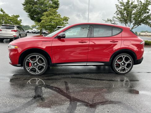 Used 2024 Alfa Romeo Tonale Speciale AWD/4WD image 10