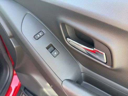 Used 2016 Chevrolet Trax LT w/ LT Convenience Package image 15