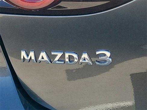 New 2026 MAZDA MAZDA3 2.5 S Hatchback w/ Premium Pkg FWD image 22