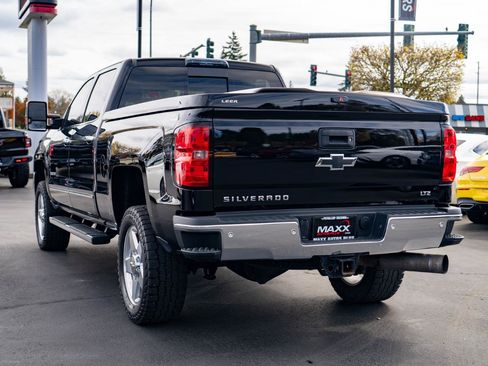 Used 2015 Chevrolet Silverado 2500 LTZ w/ Duramax Plus Package AWD/4WD image 12