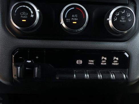 Used 2024 RAM 2500 Big Horn w/ Off Road Package image 33