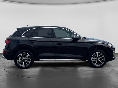 Used 2023 Audi Q5 2.0T Premium Plus w/ Premium Plus Package AWD/4WD image 10