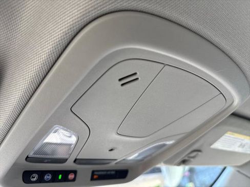 Used 2019 Chevrolet Impala LS FWD image 21