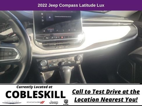 Used 2022 Jeep Compass Latitude AWD/4WD image 15