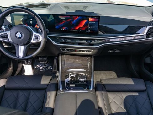 Used 2025 BMW X5 xDrive40i w/ M Sport Package image 20