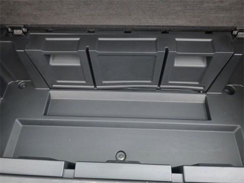 Used 2023 Nissan Pathfinder SL w/ Lighting Package (N92) image 29