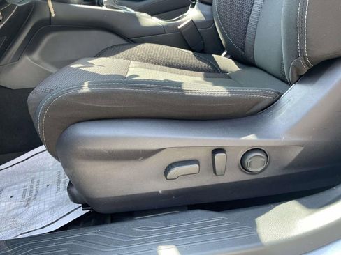 Certified 2025 Subaru Outback Premium w/ Popular Package #1A AWD/4WD image 7