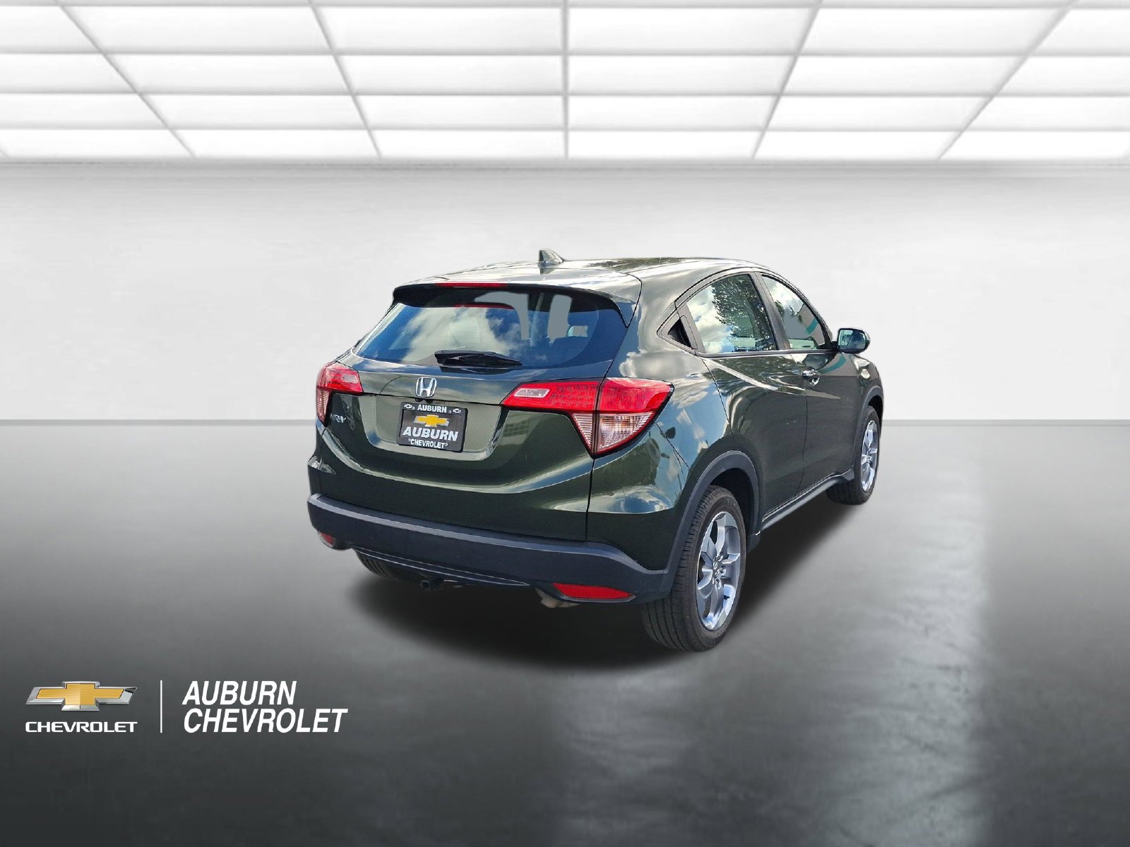 Used 2017 Honda HR-V LX image 3