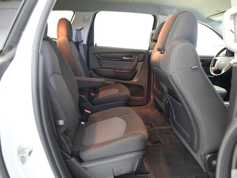 Certified 2016 Chevrolet Traverse LT image 14