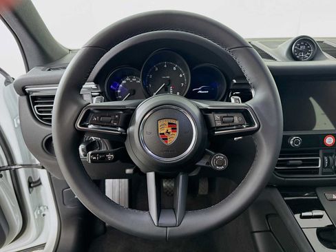 New 2026 Porsche Macan AWD/4WD image 14