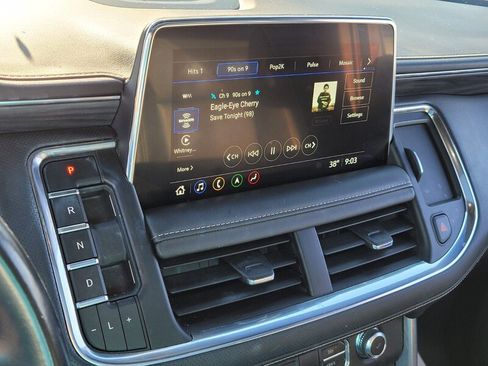 Used 2021 GMC Yukon SLT w/ Rear Media and Nav Package image 21