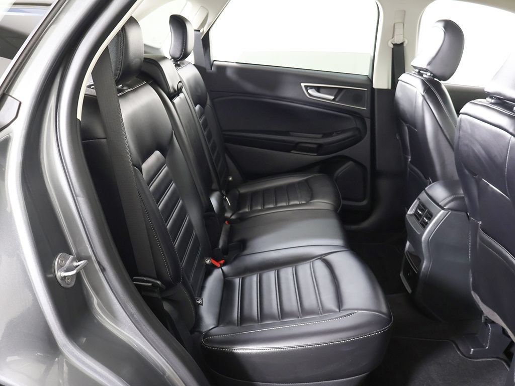 Used 2024 Ford Edge SEL AWD/4WD image 34