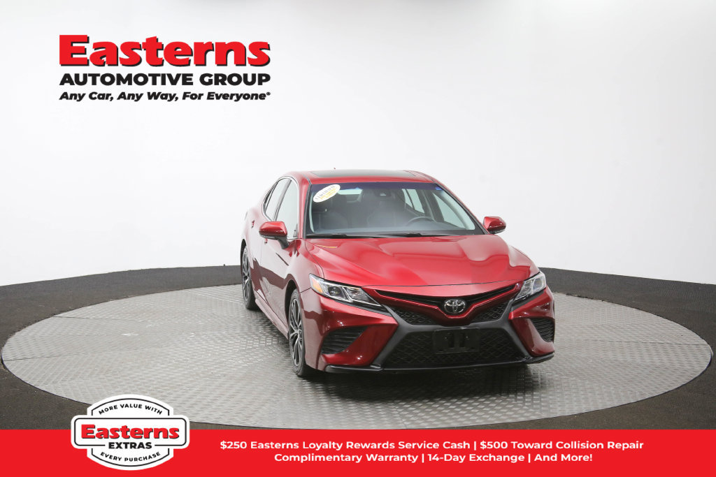 Used 2018 Toyota Camry SE w/ Audio Package FWD image 53