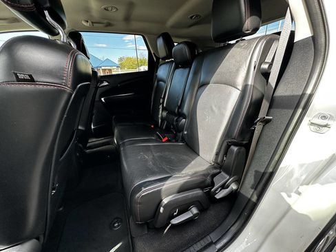 Used 2019 Dodge Journey GT image 11