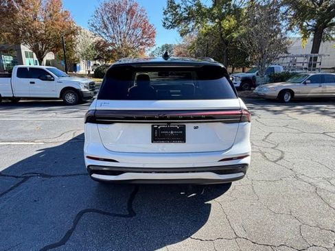 New 2026 Lincoln Nautilus Reserve w/ Jet Appearance Package image 8