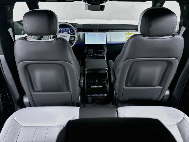 New 2027 Land Rover Range Rover Sport Dynamic SE AWD/4WD image 23