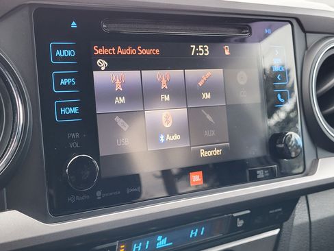 Used 2019 Toyota Tacoma SR5 image 21