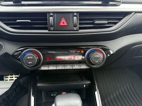 Used 2023 Kia Forte GT image 27