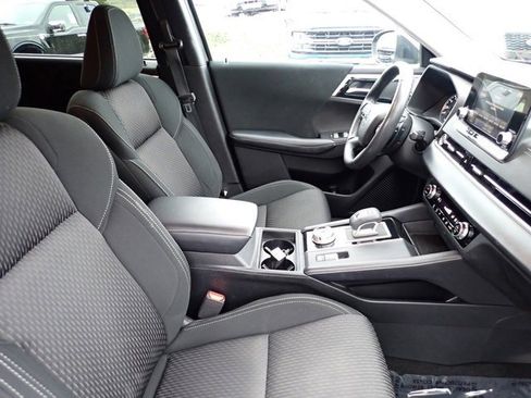 Used 2022 Mitsubishi Outlander ES image 10