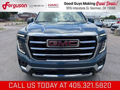 New 2026 GMC Yukon Elevation AWD/4WD image 2