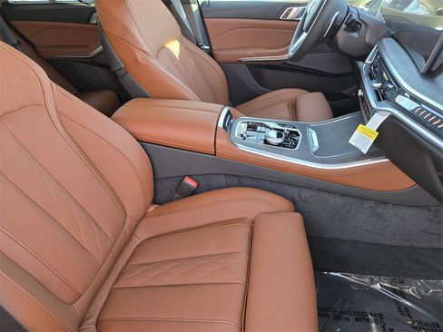 New 2026 BMW X5 xDrive50e w/ Executive Package image 14