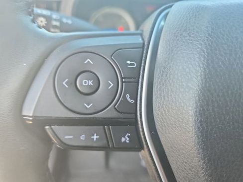 Used 2021 Toyota Venza Limited w/ Advanced Technology Package image 19