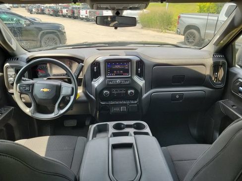 Used 2021 Chevrolet Silverado 1500 Custom RWD image 7