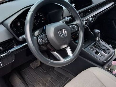 Used 2024 Honda CR-V EX-L image 4