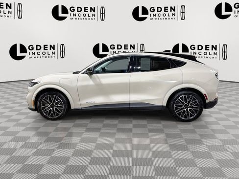 Used 2025 Ford Mustang Mach-E Premium image 5