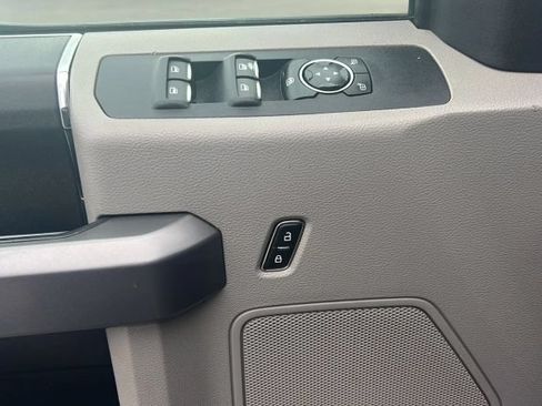 Used 2018 Ford F350 XLT w/ XLT Value Package AWD/4WD image 15