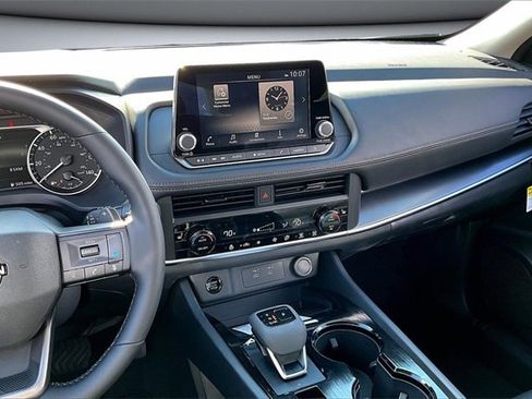 New 2026 Nissan Rogue SV image 6