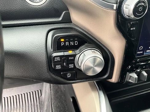 Used 2022 RAM 1500 Laramie image 19