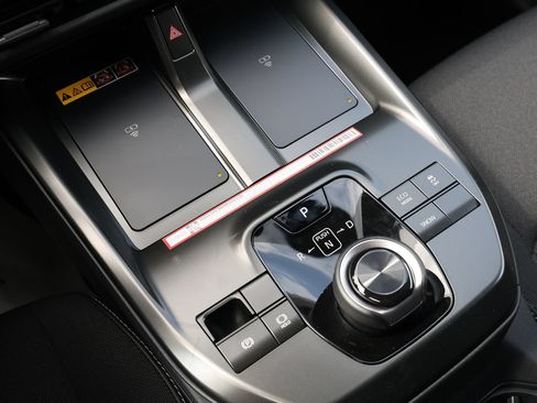 New 2026 Toyota C-HR AWD/4WD image 22