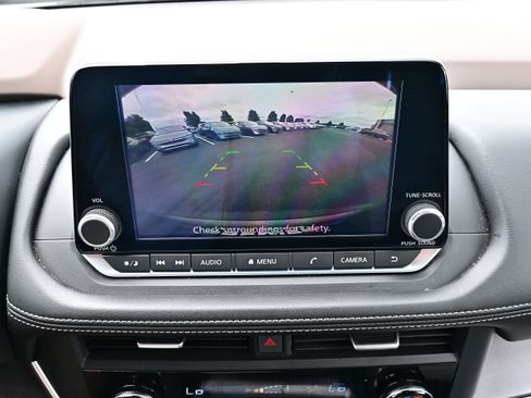 Certified 2023 Nissan Rogue SV AWD/4WD image 30