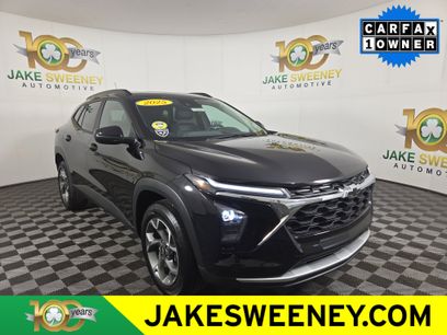 Used 2025 Chevrolet Trax LT w/ Sunroof Package