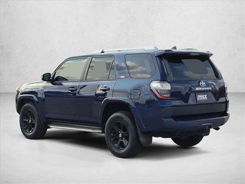 Used 2018 Toyota 4Runner SR5 RWD image 8