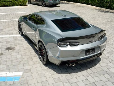 Used 2023 Chevrolet Camaro SS RWD image 21