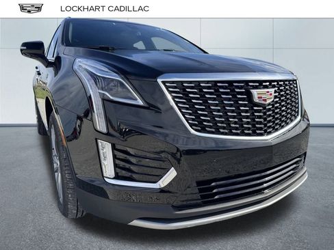 Used 2025 Cadillac XT5 Premium Luxury image 8