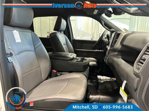 New 2026 RAM 3500 Tradesman image 31