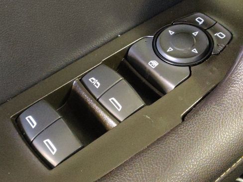 Used 2023 Chevrolet Blazer LT w/ Convenience Package FWD image 27