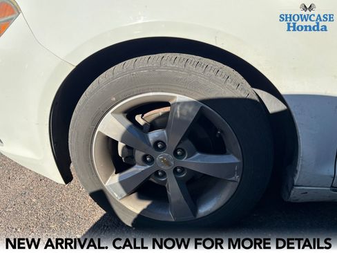 Used 2010 Chevrolet Malibu Hybrid image 7