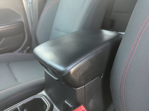 Used 2019 Jeep Wrangler Unlimited Rubicon AWD/4WD image 26