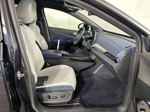 Used 2024 Volkswagen ID.4 Pro S image 28