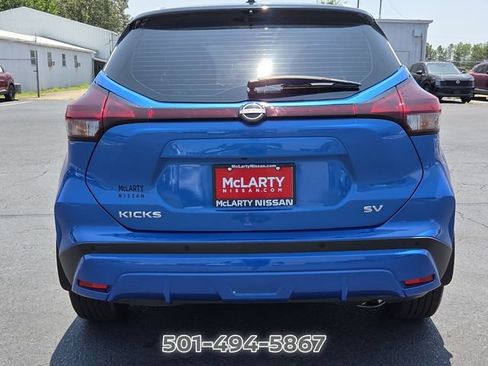 Certified 2024 Nissan Kicks SV FWD image 4