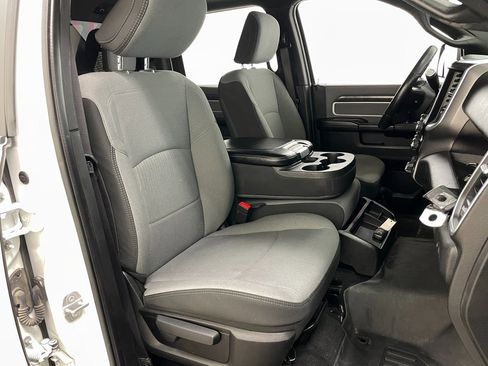 Used 2022 RAM 3500 Big Horn image 37