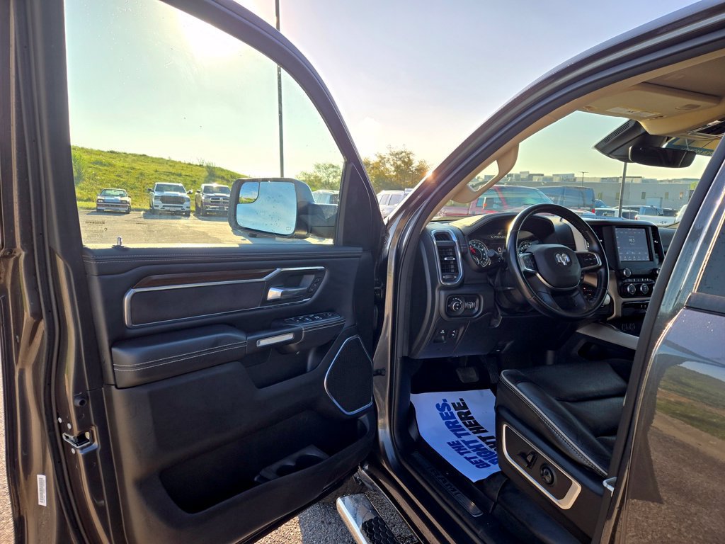 Used 2021 RAM 1500 Laramie AWD/4WD image 13